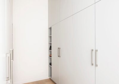 Wardrobe – Roseville